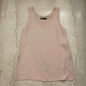 NWOT Zara Cream Top with scoop neck